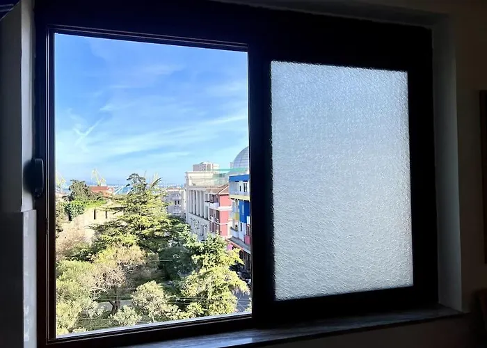 Location In 公寓 *